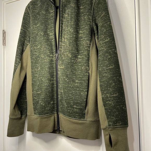 lululemon Men’s Jacket - Picture 3 of 6